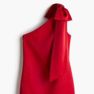 One shoulder bow detail dress